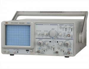 MOS-620CH Analog Oscilloscope